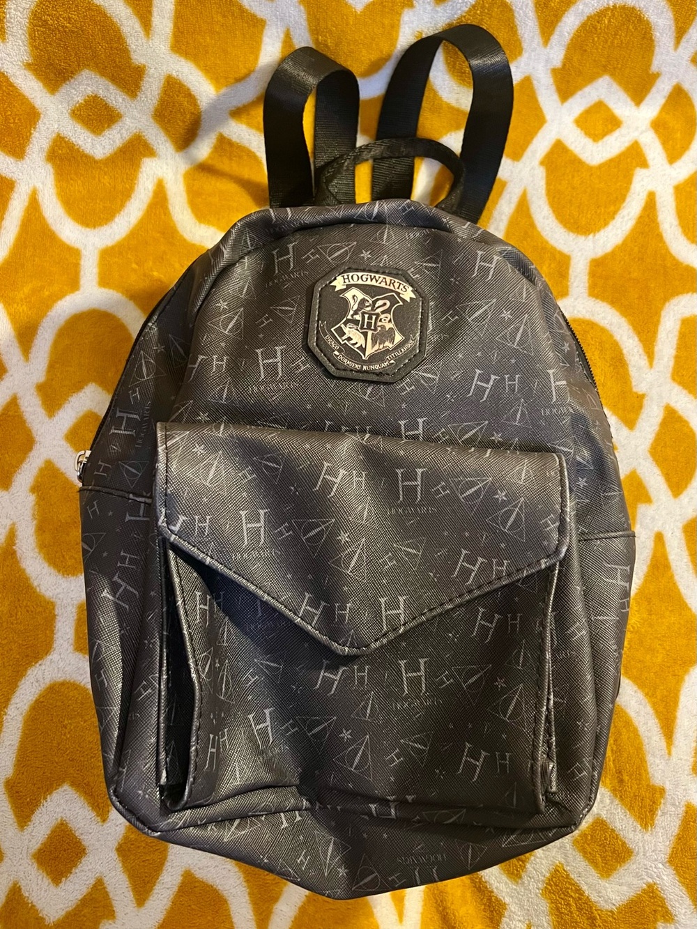 Hogwarts Black Mini Backpack